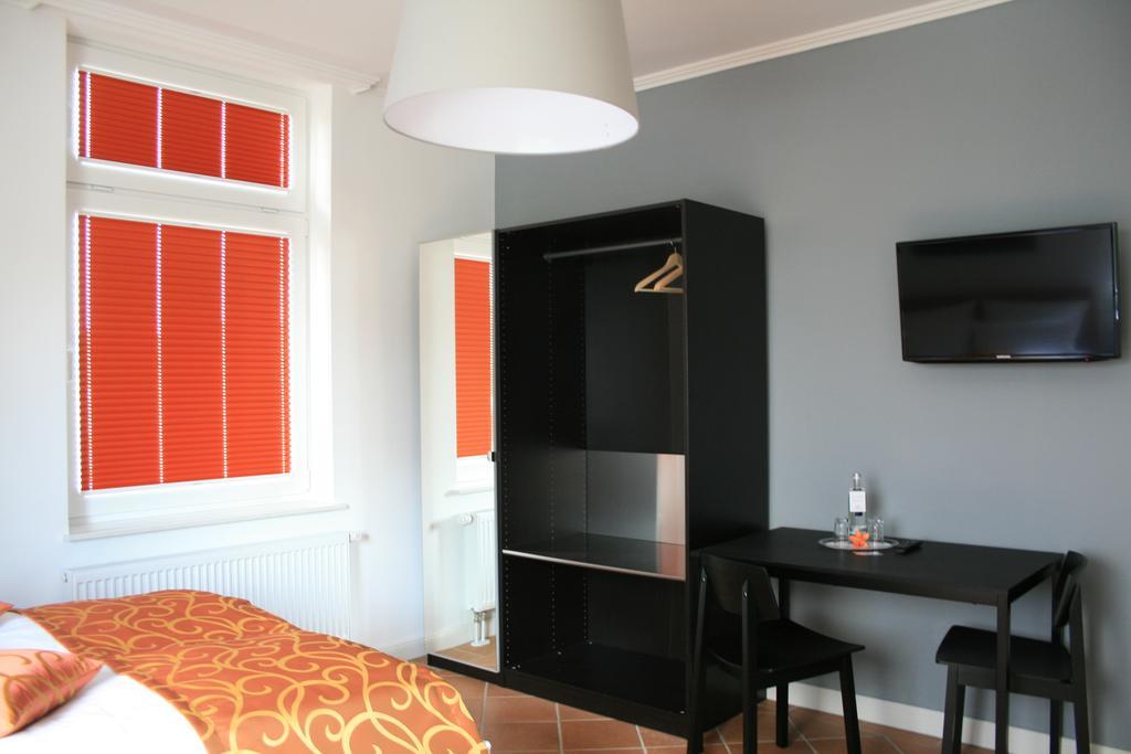 Apartmenthaus Unterwegs Rostock Phòng bức ảnh